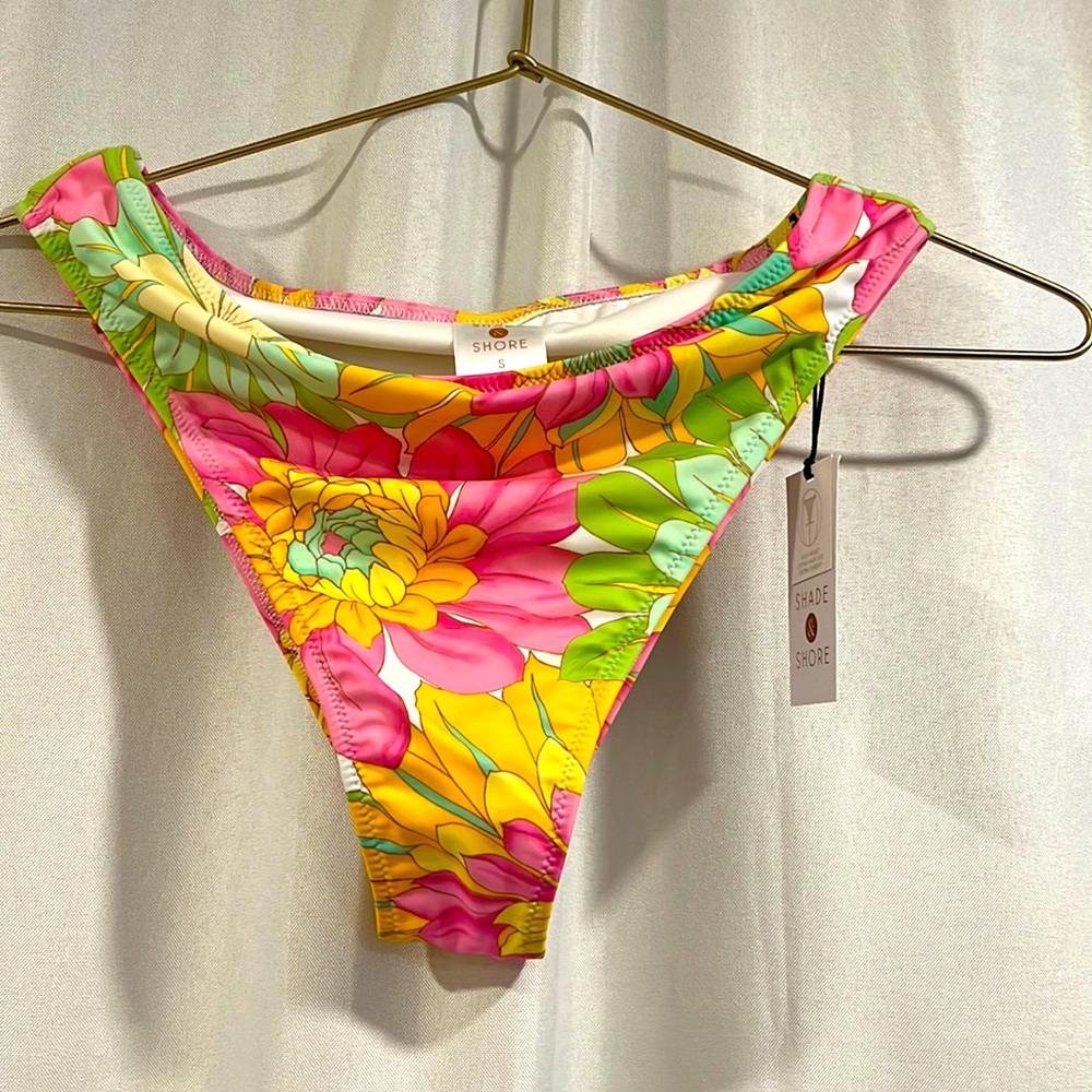 NWT Shade & Shore floral bikini bottom - high waist extra high leg, extra cheeky